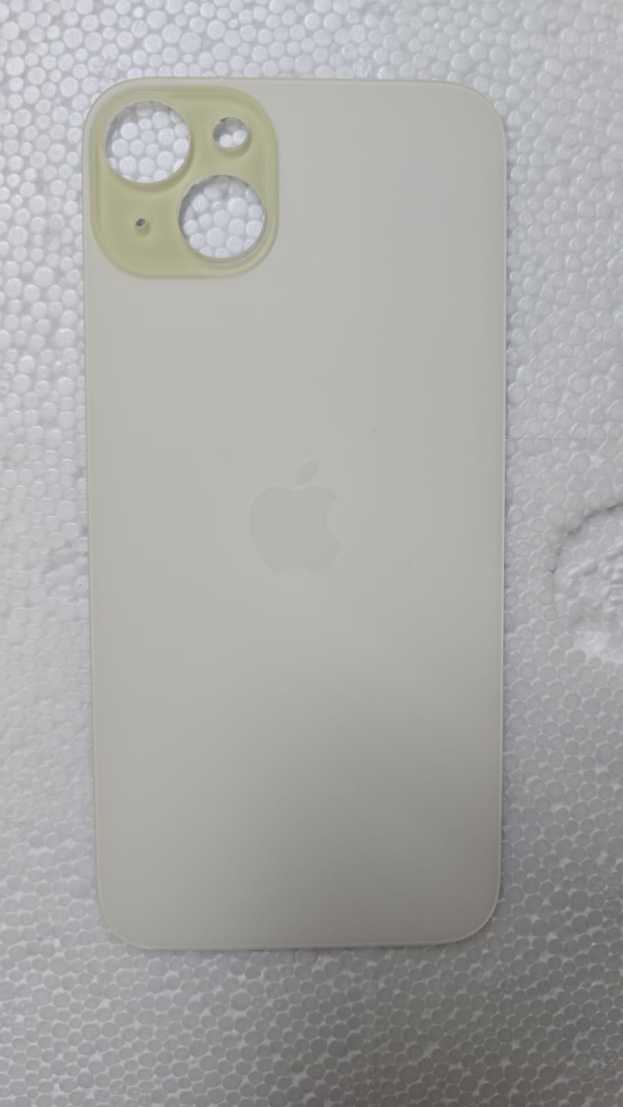 Tapa de Iphone 15 Plus Amarillo big Hole