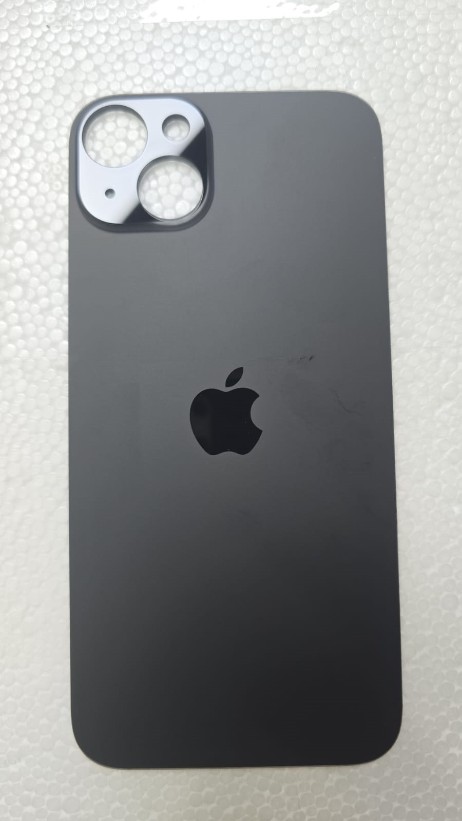 Tapa de Iphone 15 Plus Negro big Hole
