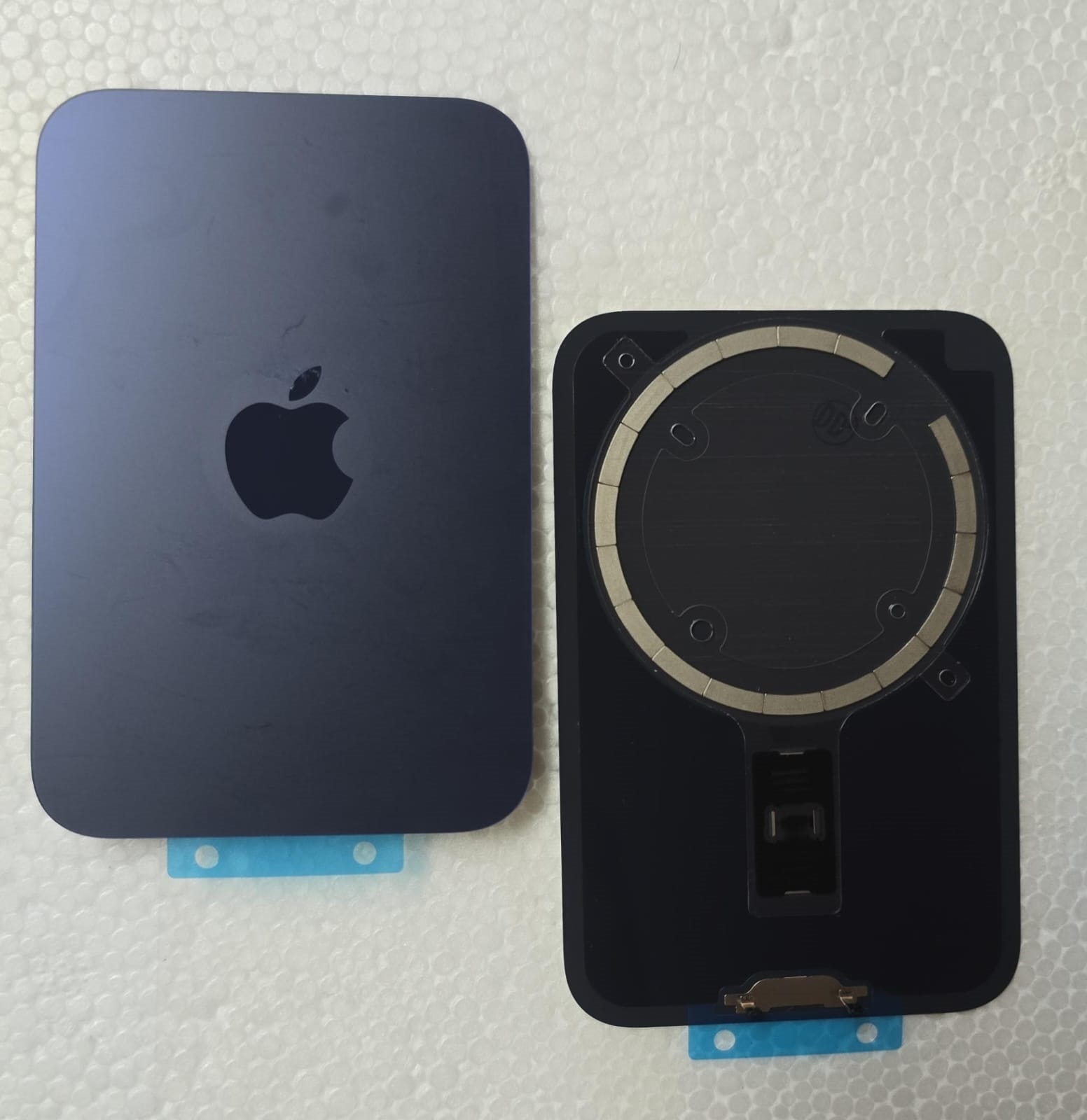 TAPA de IPHONE 17 PRO MAX Azul Con ANCLAJES y MAGNETICO