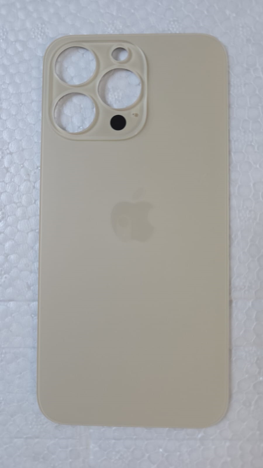 Tapa Iphone 13 Pro Dorado